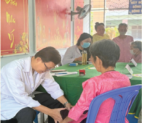 Quan tâm công tác chăm sóc sức khỏe cho đối tượng tại Trung tâm Bảo trợ xã hội Chánh Phú Hòa